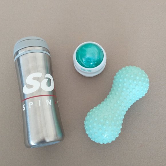 David's Tea Soul Spin Yoga drink infuser water bottle and 2 massage rollers - Picture 3 of 11